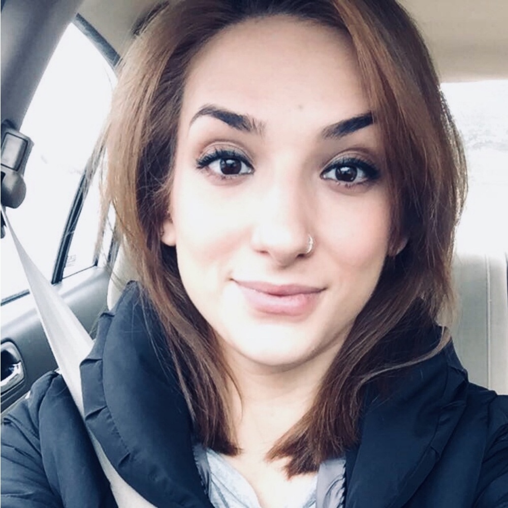 Meet your Posher, Jeka